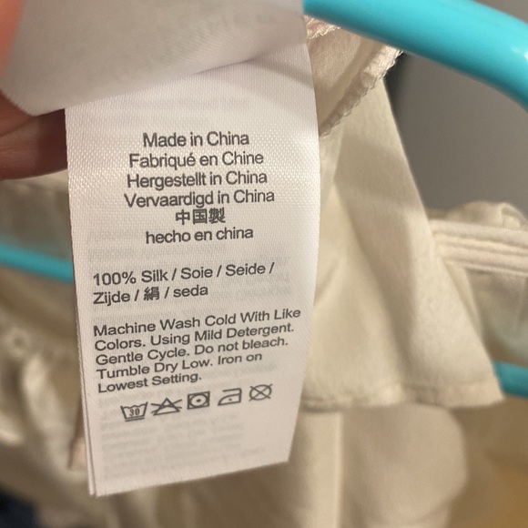 NWT J. Crew Ivory Silk Ruffle Blouse Top with Tie Bow - Picture 2 of 2